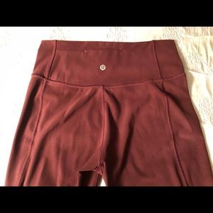 Lululemon maroon leggings